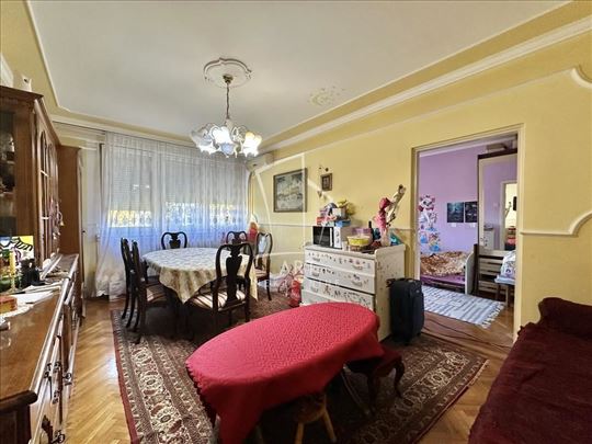 Uknjižen, dvosoban stan ID#12862