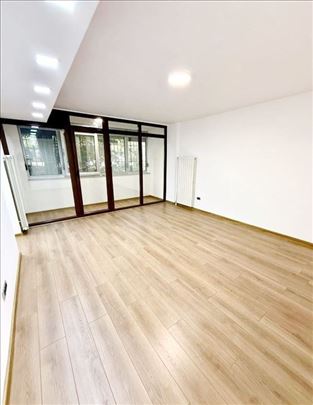 Čukarica, Filmski grad, Ratka Mitrovića, Lux