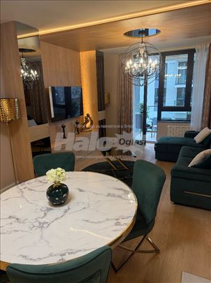 Deluxe Nov beograd na vodi