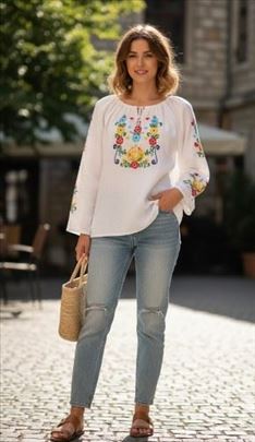 Ekskluzivna Vezena Pamučna Bluza - Vel.M