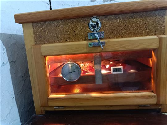 Automatski inkubator Nemački ,,Schumacher,,