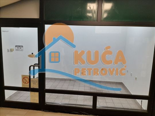 Izdaje  se lokal u centru Niša u Novom podzemnom p