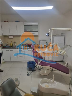 Izdaje se stan kao poslovni prostor, kod Medicinsk