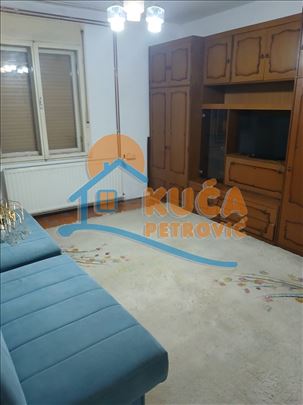 Izdaje se stan na Paliluli!