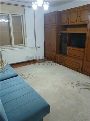 Izdaje se stan na Paliluli!