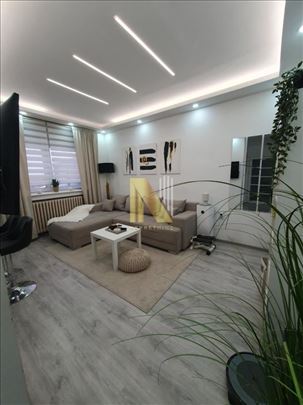 Kompletno opremljena uknjižena kuća na Salajci