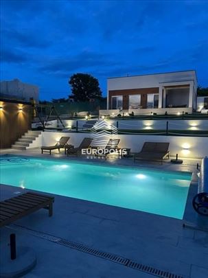 Luksuzna, moderna oaza u Barajevu ID#8643