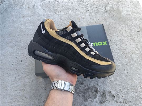 Nike Air Max 95, Black Elemental Gold; Nike patike