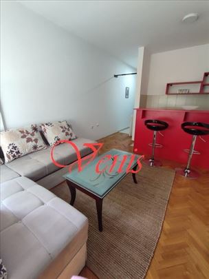 Nova Detelinara Janka Čmelika 24 m2 – 250 Evra