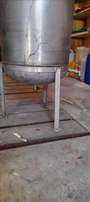 Prodaje se prohromska posuda pod pritiskom