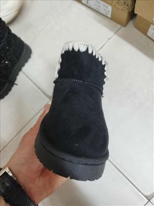 Ugg čizmice 