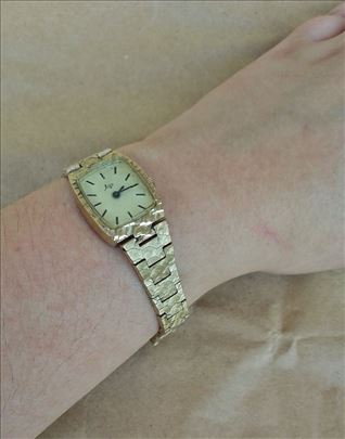 Ženski ručni sat Luč 