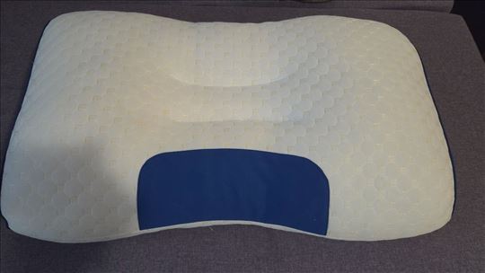 Anatomski (Ergonomski) jastuk