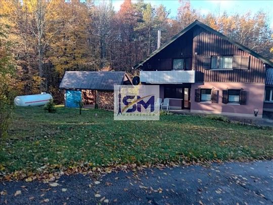 Bela Zemlja, Odlična kuca 591m2 plac 20ari