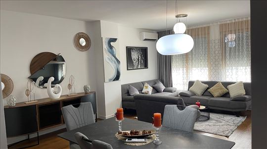 Blok 65/EXING HOME 65 - 4.0 stan 115m2 sa garažom