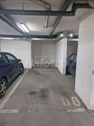 Garažno mesto Veljko Vlahovic