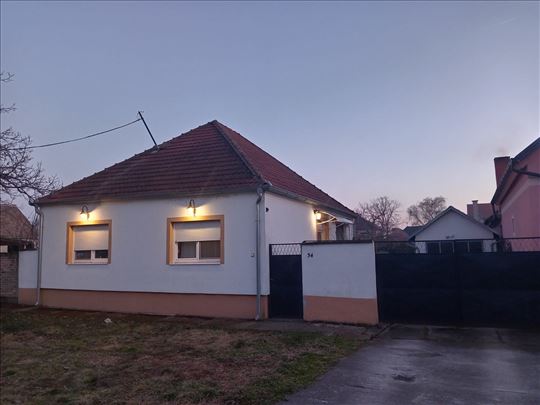 Kuća u Omoljici-blizina centra