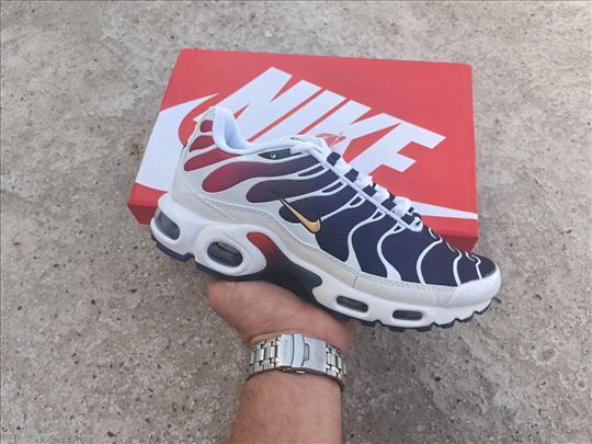 Nike Air Max Plus TN, PSG; Nove Nike TN patike