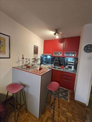 Novi Beograd - Fontana #965116