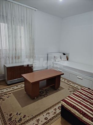 Potrebna cimerka za sobu u kući na Dušanovcu