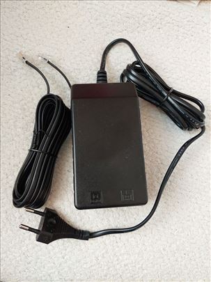 Salcomp adapter za napajanje