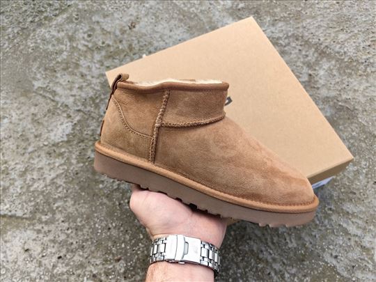 UGG Ultra Mini, Saint; Nove Ugg Svetle Braon Cizme