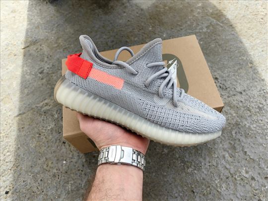 Yeezy 350 Boost V2 Tail Light; Adidas Yeezy patike