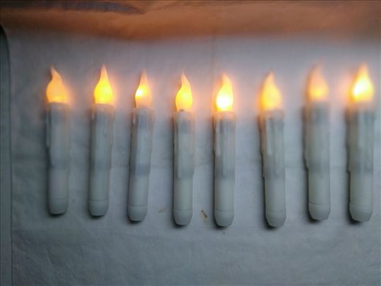 8 kom. Realistične LED sveće bez plamena - Toplo 