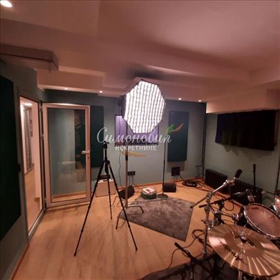 Banovo brdo,studio, 93m2, sut,odličan ID#1856