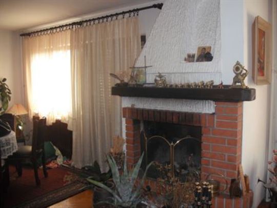 Sremčica, Belog krina, 483m2, plac 8A