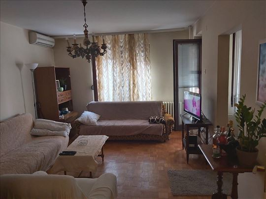 Bežanijska kosa 2-I.Mujezinovića-68m2-T-namešten 