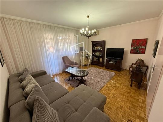 Duplex u mirnom kraju, mereno 100m2 ID#12889