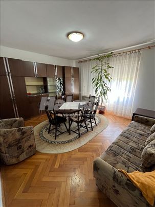 Dvoiposoban stan na prodaju, Vrdnik, 65m²