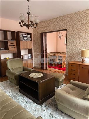 Ekskluzivno-Komforan trosoban stan na top lokaciji