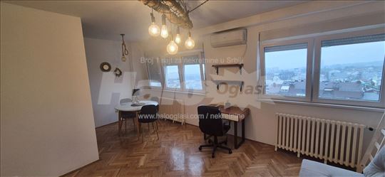 Garsonjera, Vladetina - Kraljice Marije