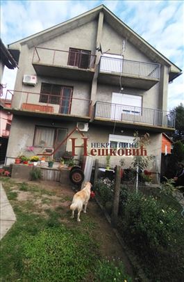 Nova Pazova kuća vertikala uknjižena nezavisna