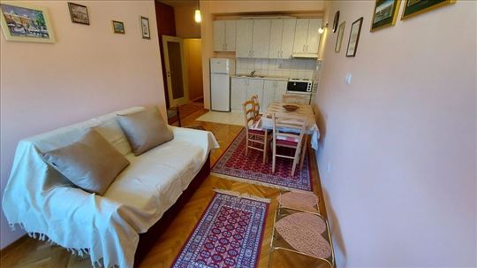 Novi Beograd-Blok 63 -Jurija Gagarina 1,5 s, 37 m2