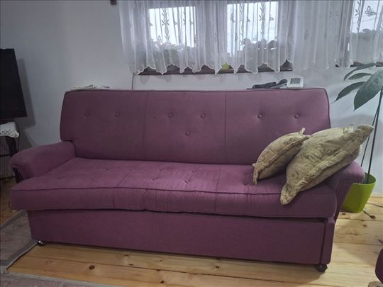 Pink Trosed metalna konstrukcija