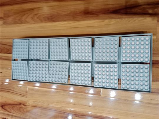 Sijalica - plafonska LED svetiljka Flos Quadroled