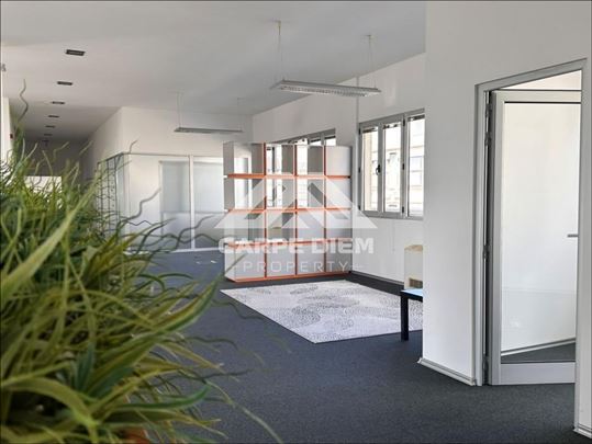 Posl. prostor za izdavanje, Knez Mihailova, 360m2