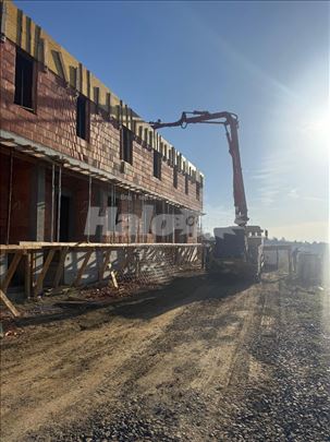 Stan 105m2 sa lepim pogledom sa 2-3 ara placa