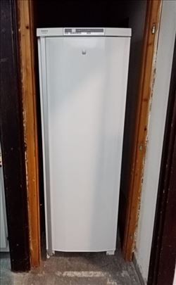 Zamrzivač Husqvarna 285 lit gatancija 12 meseci