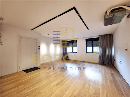 Crveni krst, 32m2, novo, lux