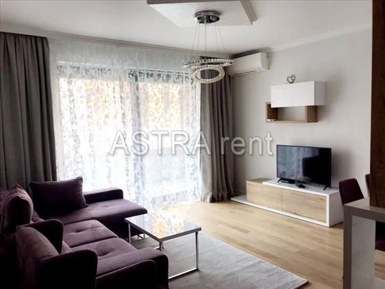 Lux 2.0 stan ,garaža A blok