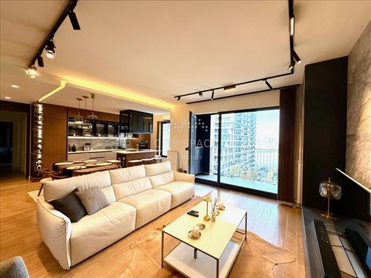 Lux River View stan u Hercegovačkoj