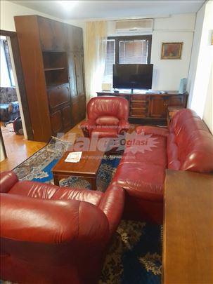 Mali mokri lug,bliže Konjarniku,60 m2