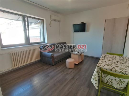 Prodaje se garsonjera 24m2 - Futoški put