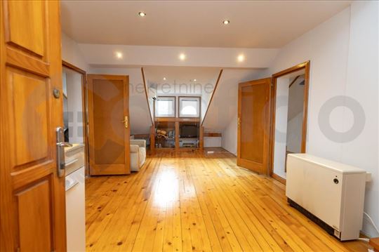 Renoviran jednosoban stan kod Kalenić pijace ID#13