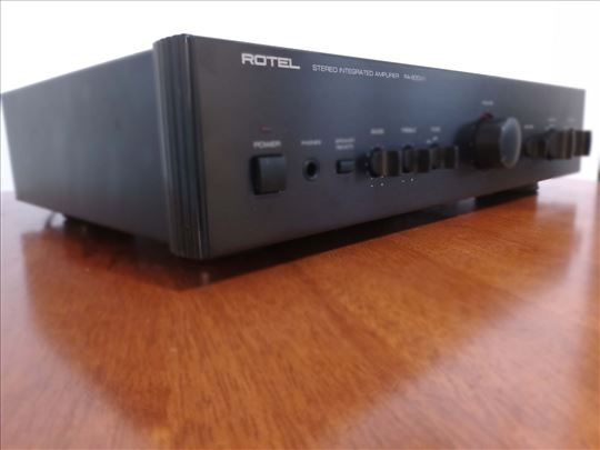 Rotel RA-930AX