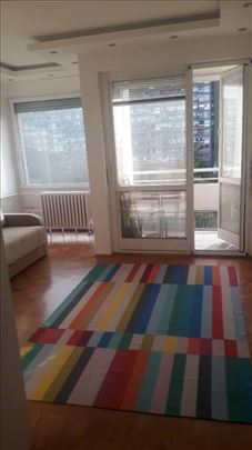 Vrh, Novo, Renovirano, Namesteno